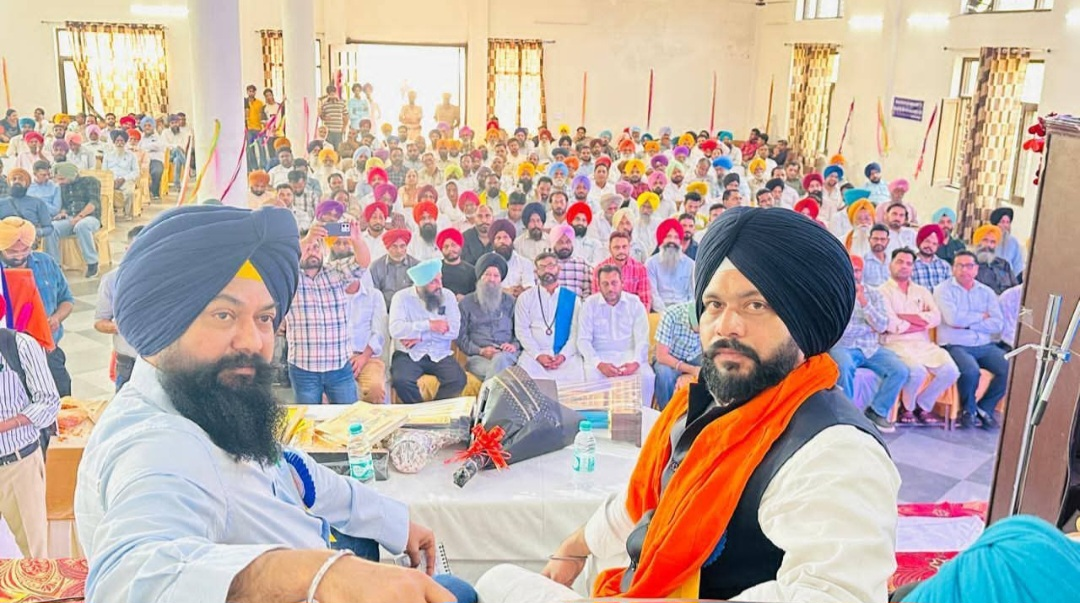 *ਗੁਰੂ ਗੋਬਿੰਦ ਸਿੰਘ ਜੀ ਦੇ ਜੋਤੀ ਜੋਤ ਦਿਵਸ ਮੌਕੇ ਜਸਵੀਰ ਸਿੰਘ ਗੜ੍ਹੀ ਨੇ ਦਿੱਤੀ ਗੁਰੂ ਸਾਹਿਬ ਦੀਆਂ ਕੁਰਬਾਨੀਆਂ ਨੂੰ ਸ਼ਰਧਾਂਜਲੀ*